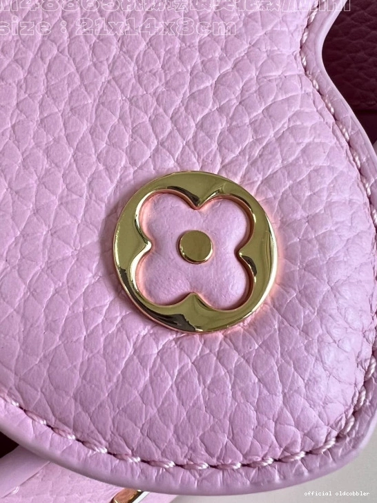 Official oldcobbler VUITTON MINI-21*14*8CM CAPUCINES LOUIS 0724